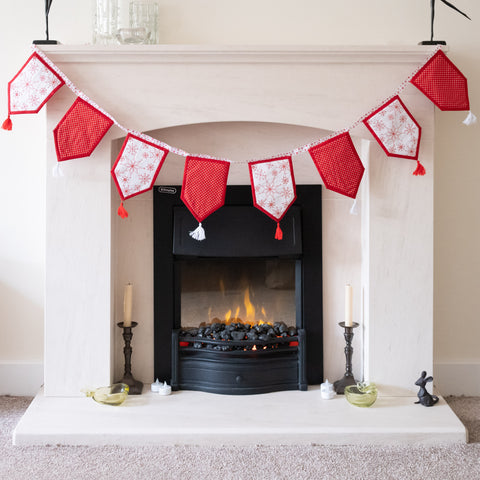 5" House Christmas Bunting Kit- Red